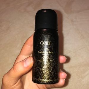 Oribe dry texturizing spray